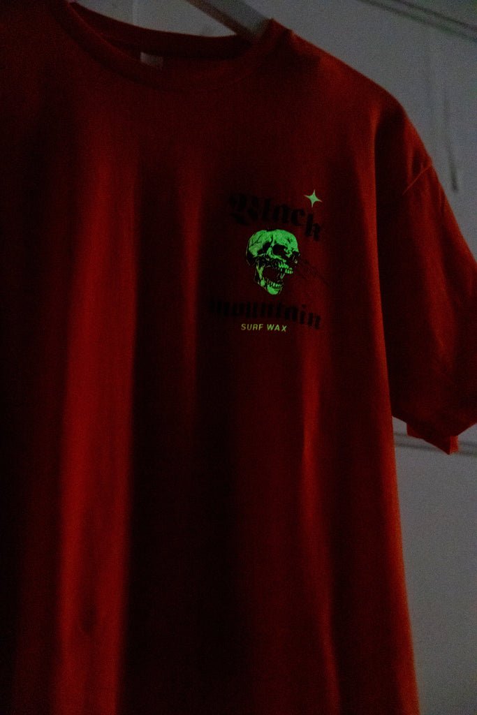 The Skull Mountain Tee — Glow In The Dark — ORANGE